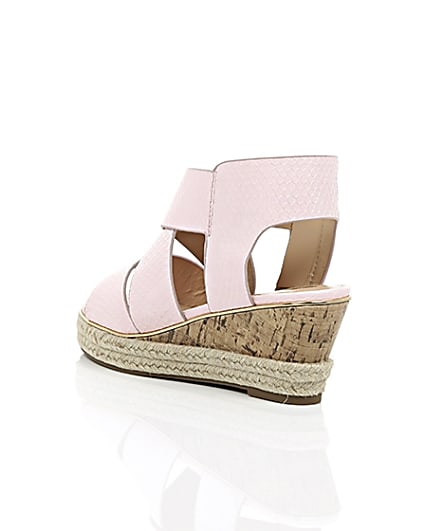 360 degree animation of product Girls light pink wedge sandals frame-18