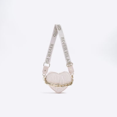 River Island Cream patent heart cross body bag✨ Great accessory