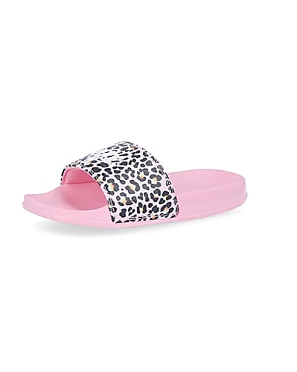 360 degree animation of product Girls pink Hype animal print sliders frame-1