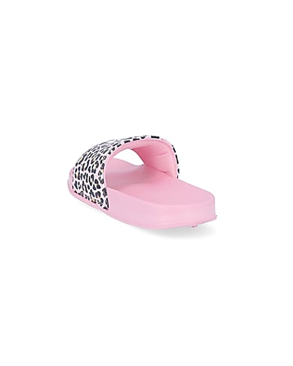 360 degree animation of product Girls pink Hype animal print sliders frame-7