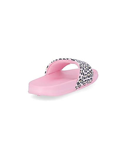 360 degree animation of product Girls pink Hype animal print sliders frame-11