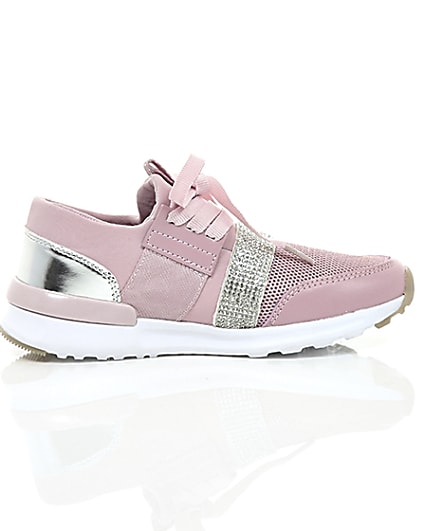360 degree animation of product Girls pink metallic runner trainers frame-10