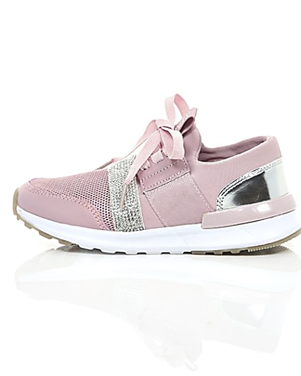 360 degree animation of product Girls pink metallic runner trainers frame-21