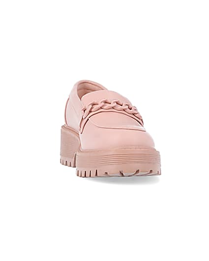 360 degree animation of product Girls Pink PU Chain Loafers frame-20