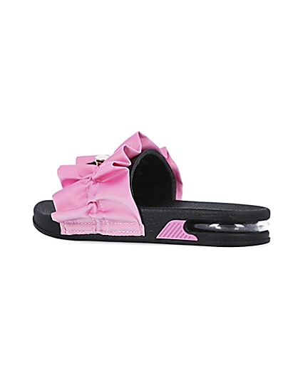 360 degree animation of product Girls pink ruched bubble sole sliders frame-5