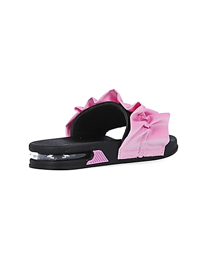 360 degree animation of product Girls pink ruched bubble sole sliders frame-12
