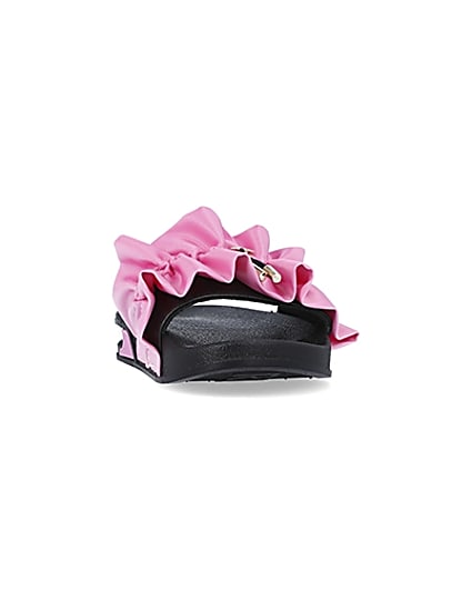 360 degree animation of product Girls pink ruched bubble sole sliders frame-20