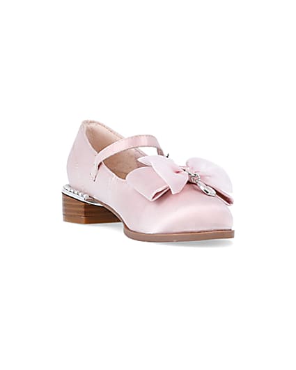 360 degree animation of product Girls pink Satin Bow ballerina shoes frame-19