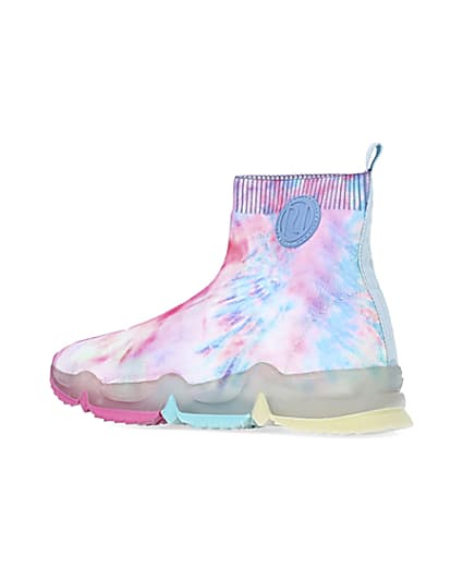 360 degree animation of product Girls pink tie dye knitted high top trainers frame-5