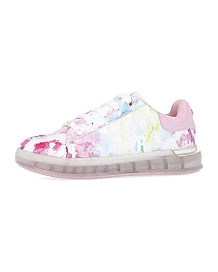 360 degree animation of product Girls pink tie dye RI monogram trainers frame-2