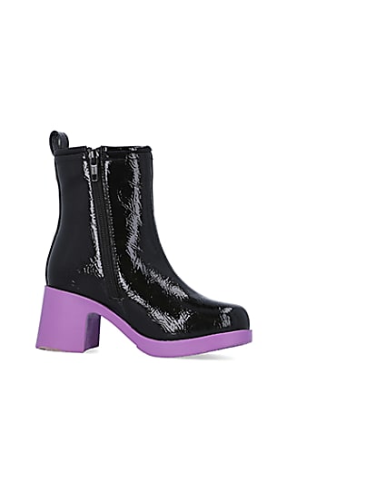360 degree animation of product Girls Purple patent heeled boots frame-16