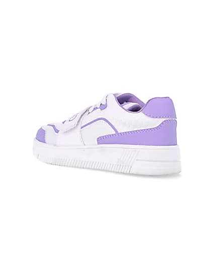 360 degree animation of product Girls purple RI branded Velcro trainers frame-6
