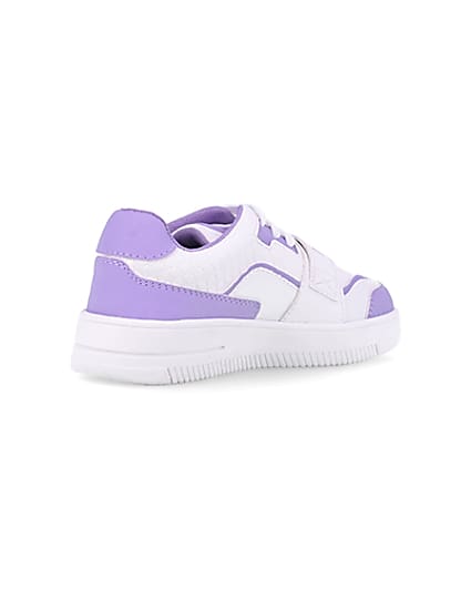 360 degree animation of product Girls purple RI branded Velcro trainers frame-12