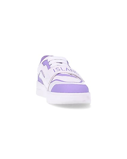 360 degree animation of product Girls purple RI branded Velcro trainers frame-20