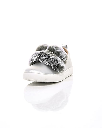 360 degree animation of product Girls silver faux fur diamante strap plimsoll frame-2
