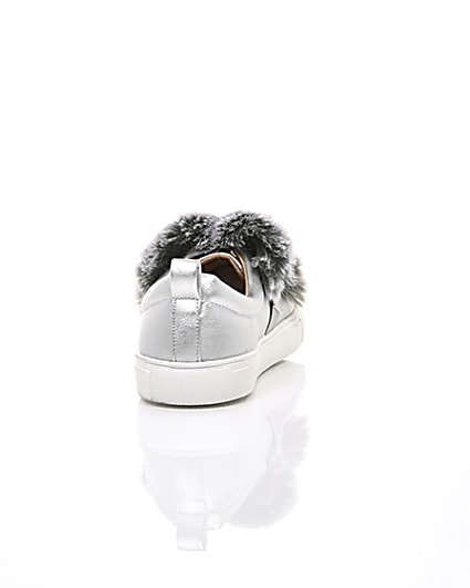 360 degree animation of product Girls silver faux fur diamante strap plimsoll frame-15