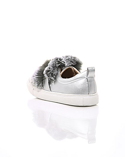 360 degree animation of product Girls silver faux fur diamante strap plimsoll frame-18