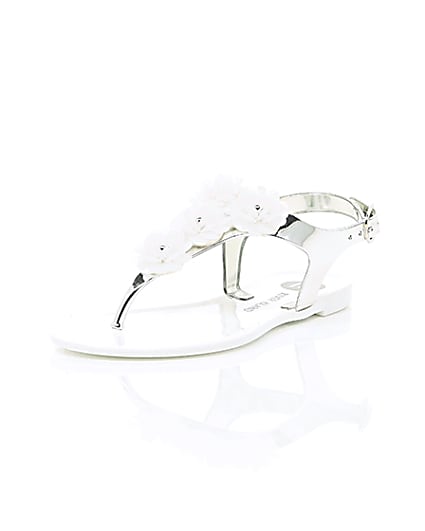 360 degree animation of product Girls white and silver floral jelly sandals frame-1