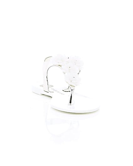 360 degree animation of product Girls white and silver floral jelly sandals frame-5