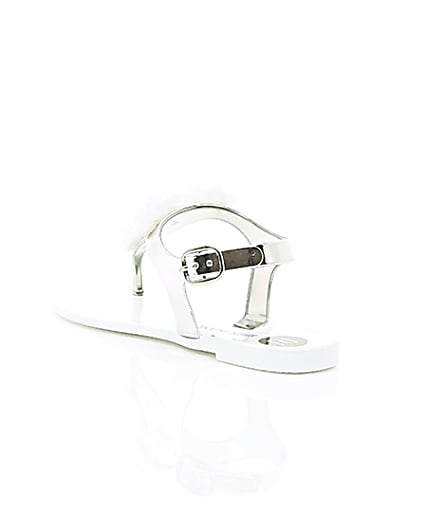 360 degree animation of product Girls white and silver floral jelly sandals frame-18