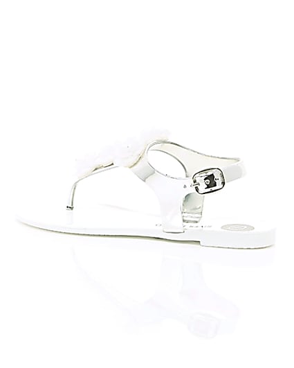 360 degree animation of product Girls white and silver floral jelly sandals frame-20