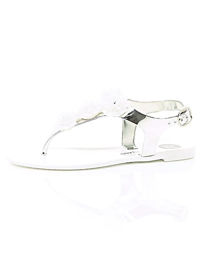 360 degree animation of product Girls white and silver floral jelly sandals frame-23