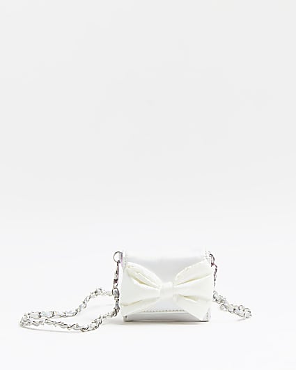 Girls white bow chain purse