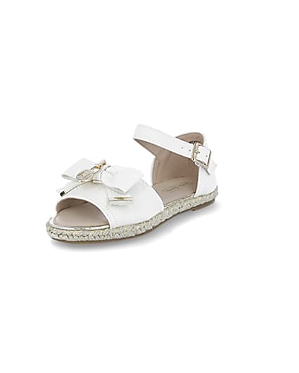 360 degree animation of product Girls white bow espadrille sandals frame-0