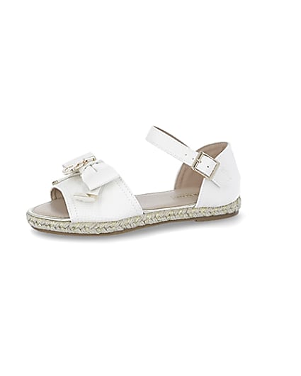 360 degree animation of product Girls white bow espadrille sandals frame-2