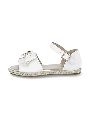 360 degree animation of product Girls white bow espadrille sandals frame-3