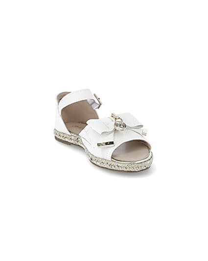 360 degree animation of product Girls white bow espadrille sandals frame-19