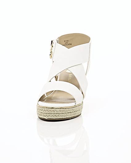 360 degree animation of product Girls white cork wedge sandals frame-3