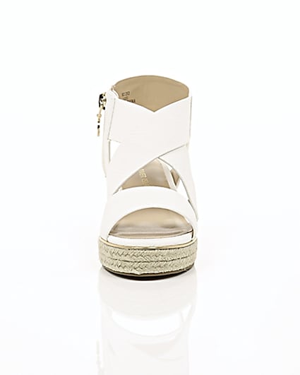 360 degree animation of product Girls white cork wedge sandals frame-4