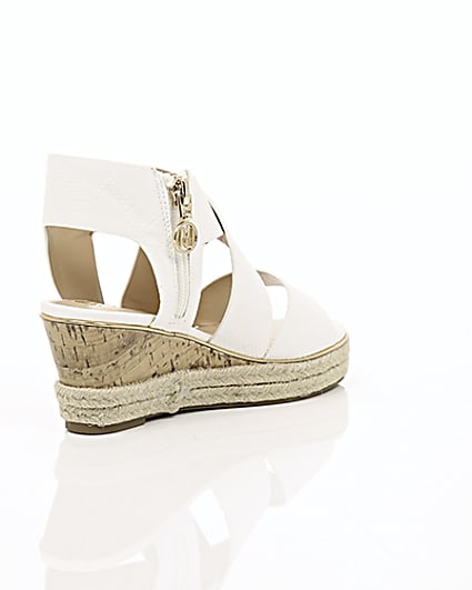 360 degree animation of product Girls white cork wedge sandals frame-13