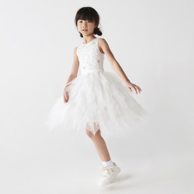 Little girl on sale wedding guest dress