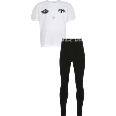 leggings t shirt outfit