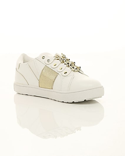 360 degree animation of product Girls white gold chain plimsolls frame-7