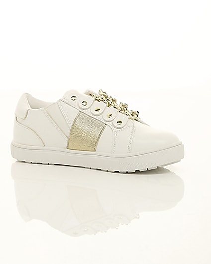 360 degree animation of product Girls white gold chain plimsolls frame-8