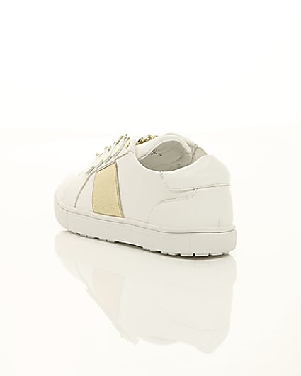360 degree animation of product Girls white gold chain plimsolls frame-18