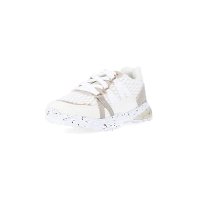 360 degree animation of product Girls white mesh speckled trainer frame-0