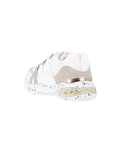 360 degree animation of product Girls white mesh speckled trainer frame-7