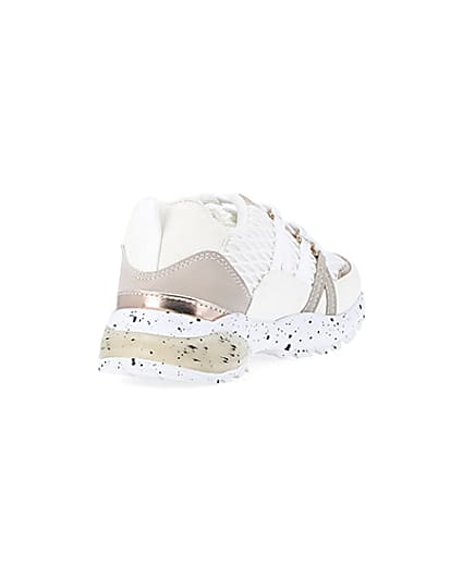 360 degree animation of product Girls white mesh speckled trainer frame-11