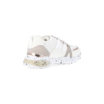 360 degree animation of product Girls white mesh speckled trainer frame-12