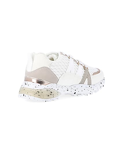 360 degree animation of product Girls white mesh speckled trainer frame-12