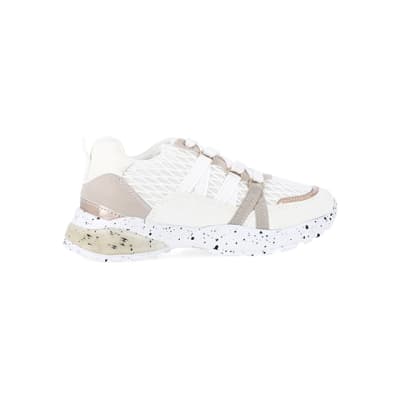 360 degree animation of product Girls white mesh speckled trainer frame-14