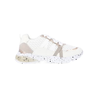 360 degree animation of product Girls white mesh speckled trainer frame-15