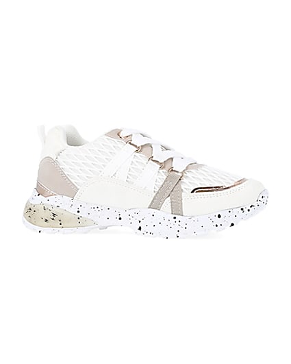 360 degree animation of product Girls white mesh speckled trainer frame-16