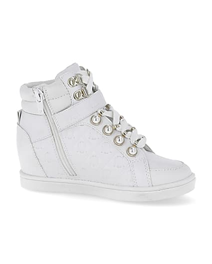 360 degree animation of product Girls white RI monogram high top trainers frame-16