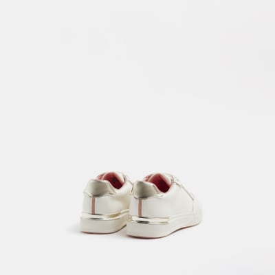 Girls white RI monogram lace up trainers