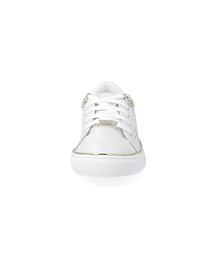 360 degree animation of product Girls white RI print trainers frame-21